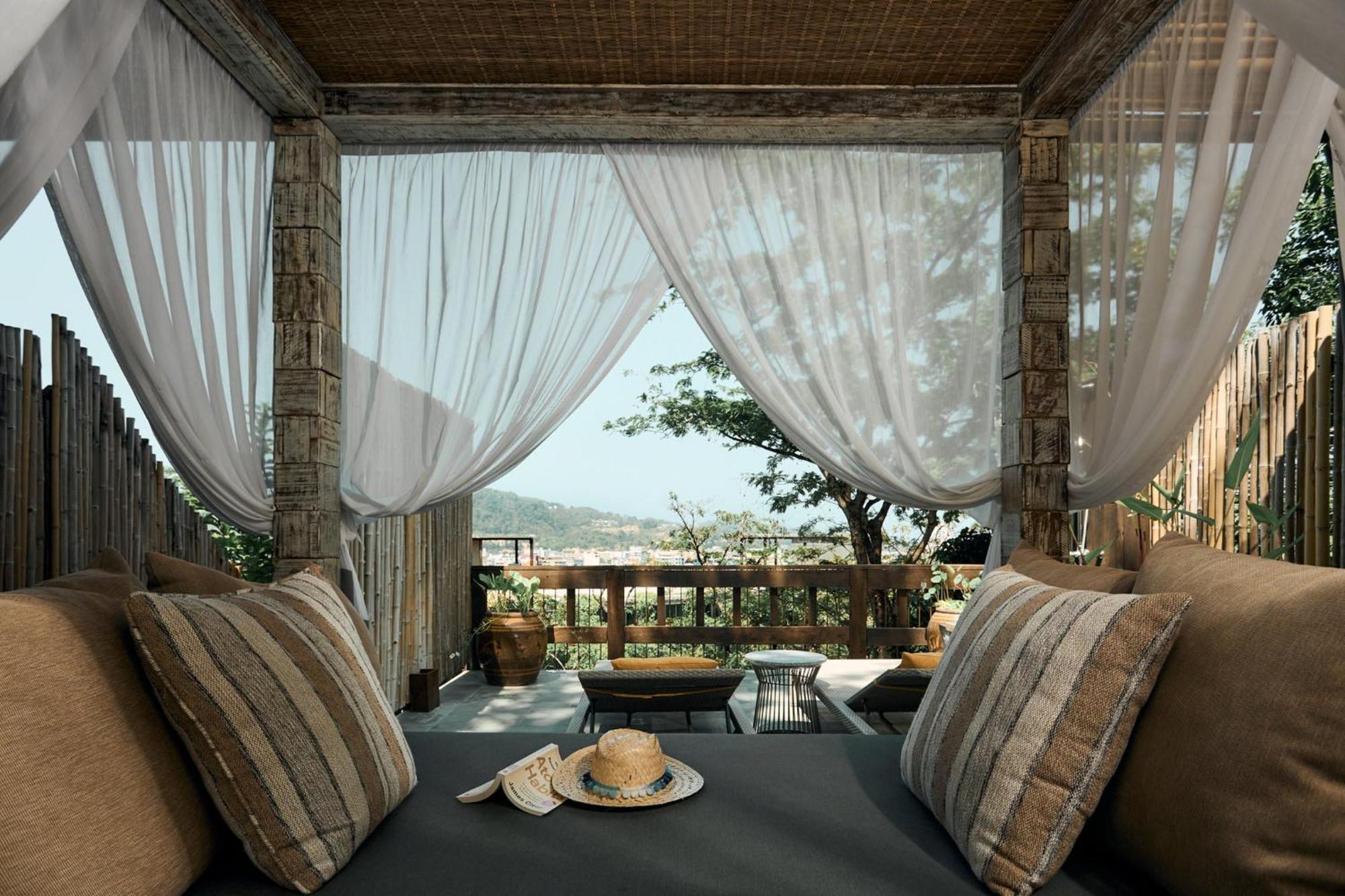 Dinso Resort & Villas Phuket, Vignette Collection By Ihg Patong Экстерьер фото The view from the hotel