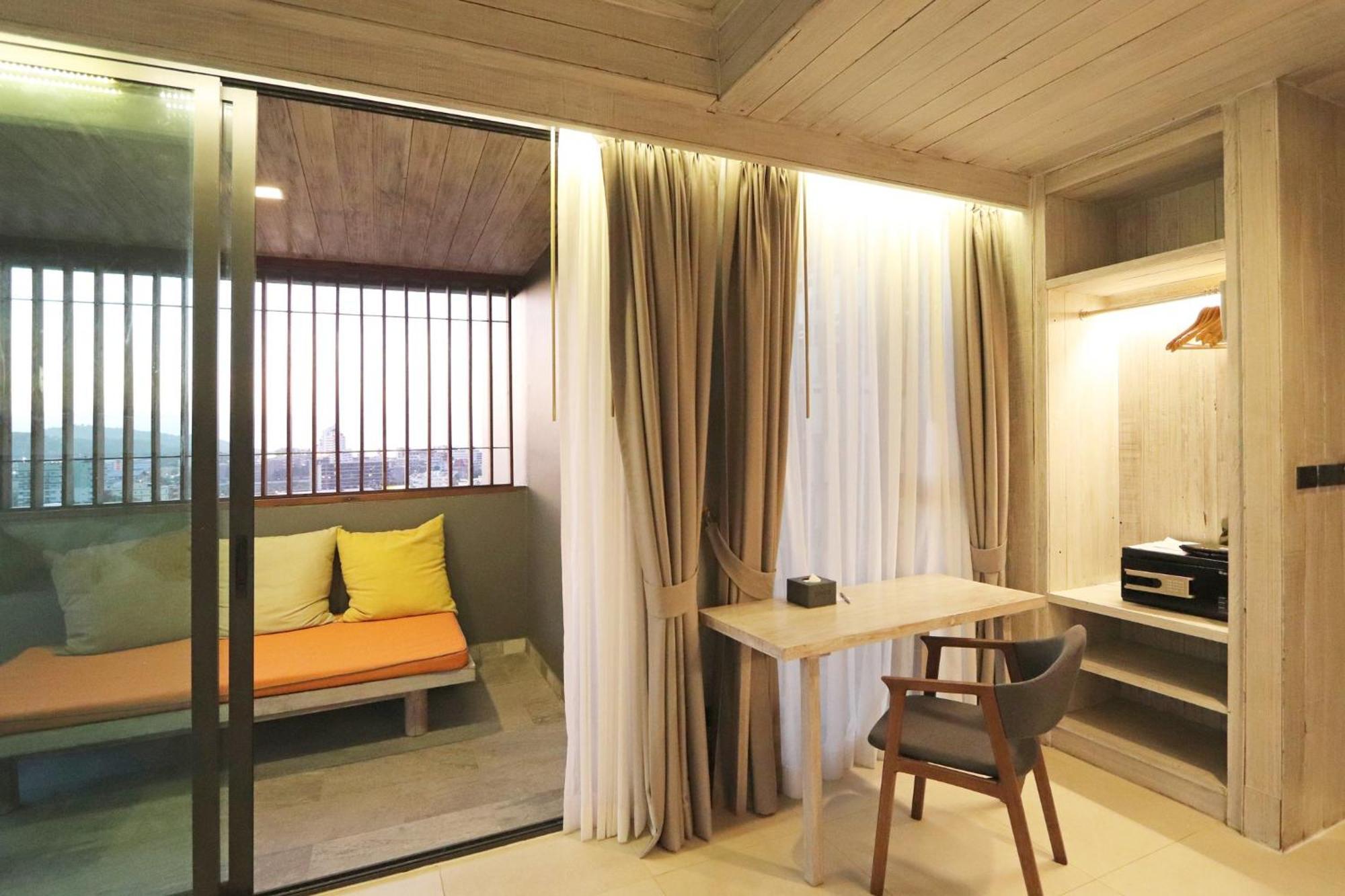Dinso Resort & Villas Phuket, Vignette Collection By Ihg Patong Экстерьер фото